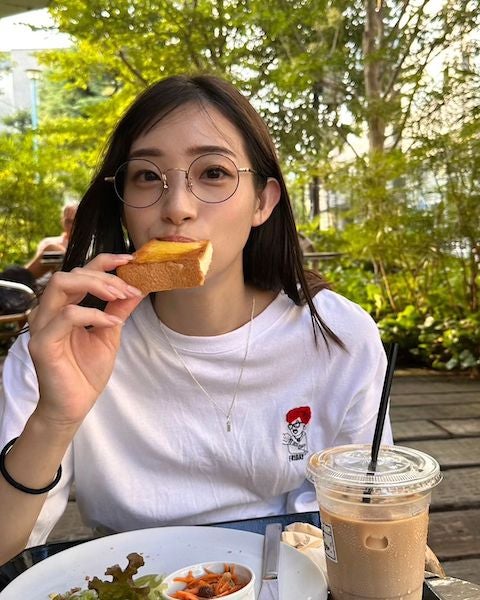 「蚊にかまれる」は方言❗️❓足立梨花の驚きの声に「かまれるは方言かも🙄」