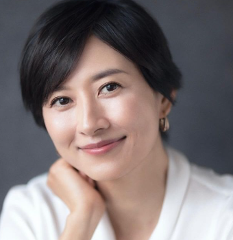 菊川怜、離婚を報告「子ども達に愛情を注ぎ続けます」