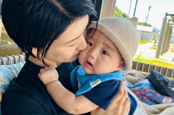 大切な瞬間をためていこう…栗原恵のフォルダには日々の幸せが詰まっている