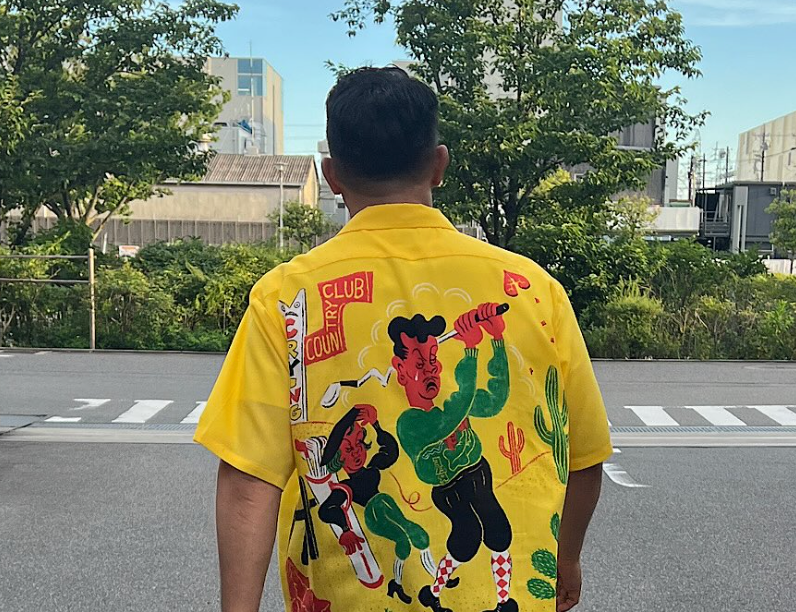 ぐっさん、沖縄・北谷で一目惚れ！個性派シャツを“ハッピーオンステージ”でゲット