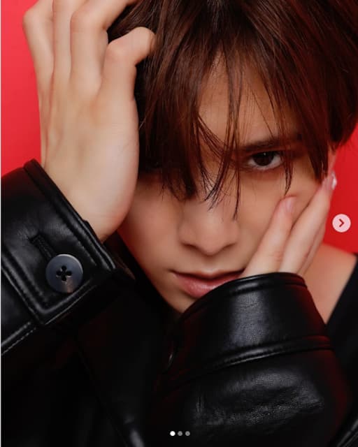 山田涼介がVOCEの表紙を公開