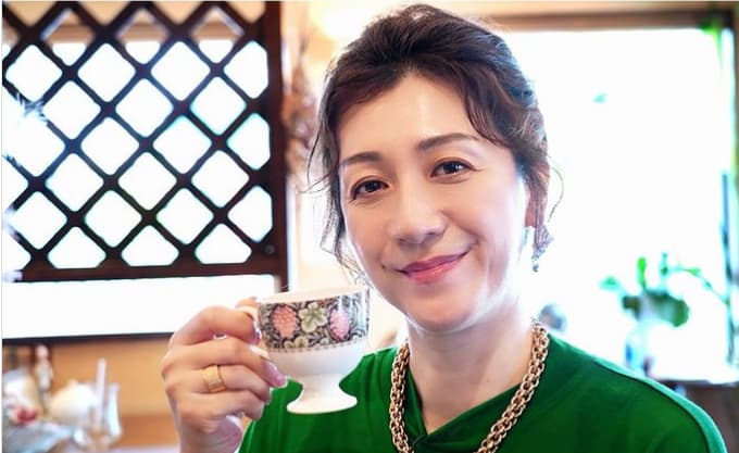 野々村友紀子　大阪の喫茶店巡り！全5回のまったり旅がスタート