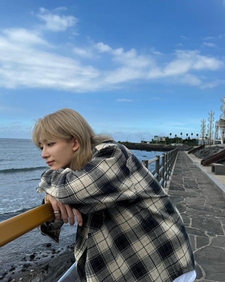 SEVENTEENジョンハン 「またね」と投稿し、ファン涙