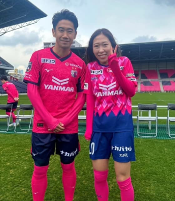 脇阪麗奈、『セレッソと共に』あのセレッソの選手との2ショット