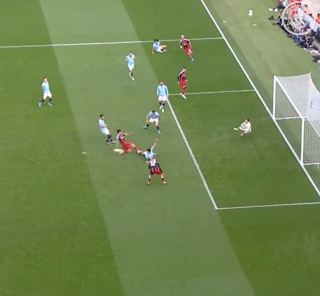 マンC グバルディオルの絶妙シュートブロックを振り返る！