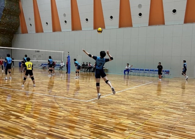 岡山シーガルズ、鳥取戦を圧倒。3-0ストレート勝ちで中国ブロック大会快勝