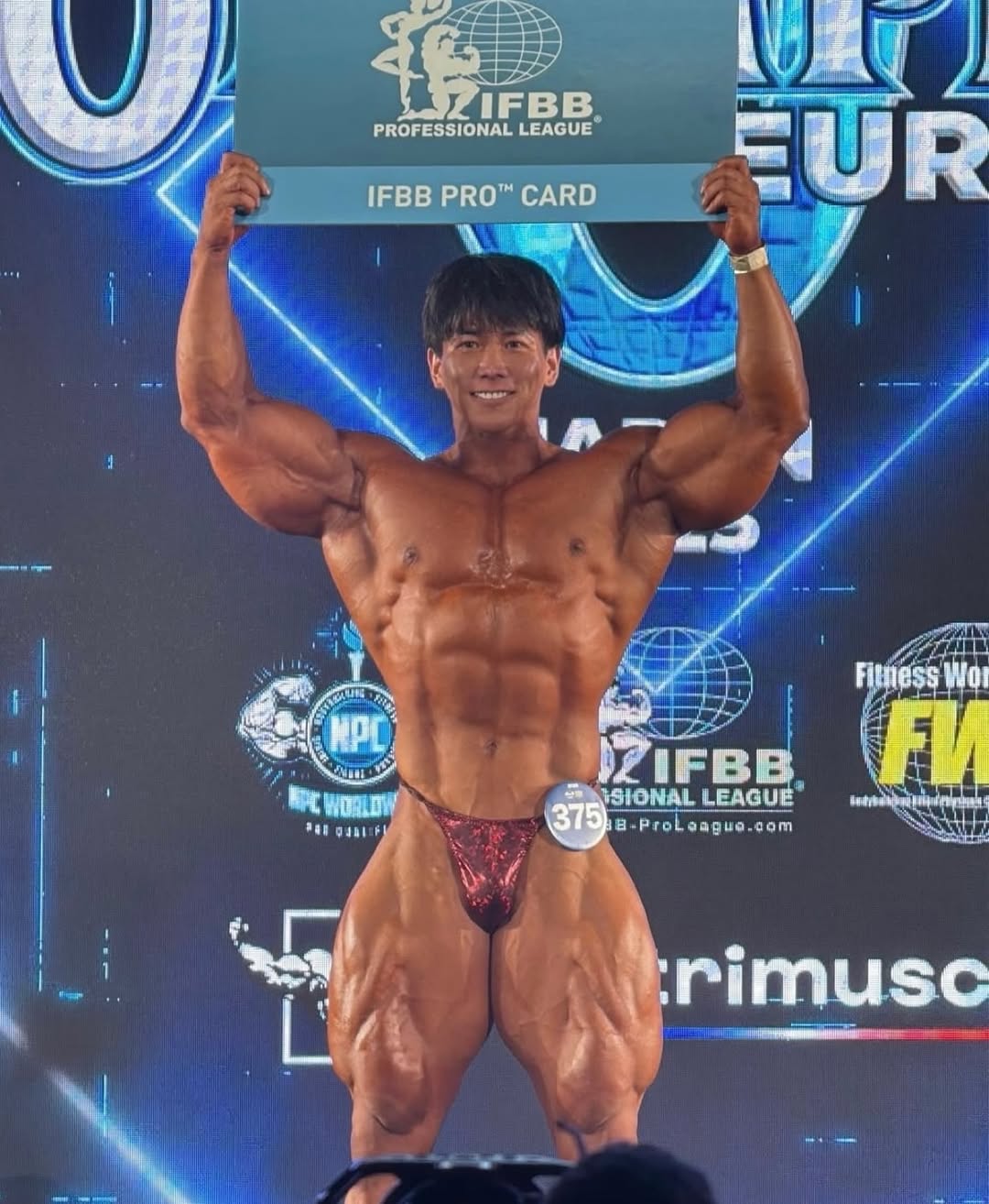 これは日本の怪物だ…横川尚隆、全身バキバキで世界に名乗り！IFBB PROへ