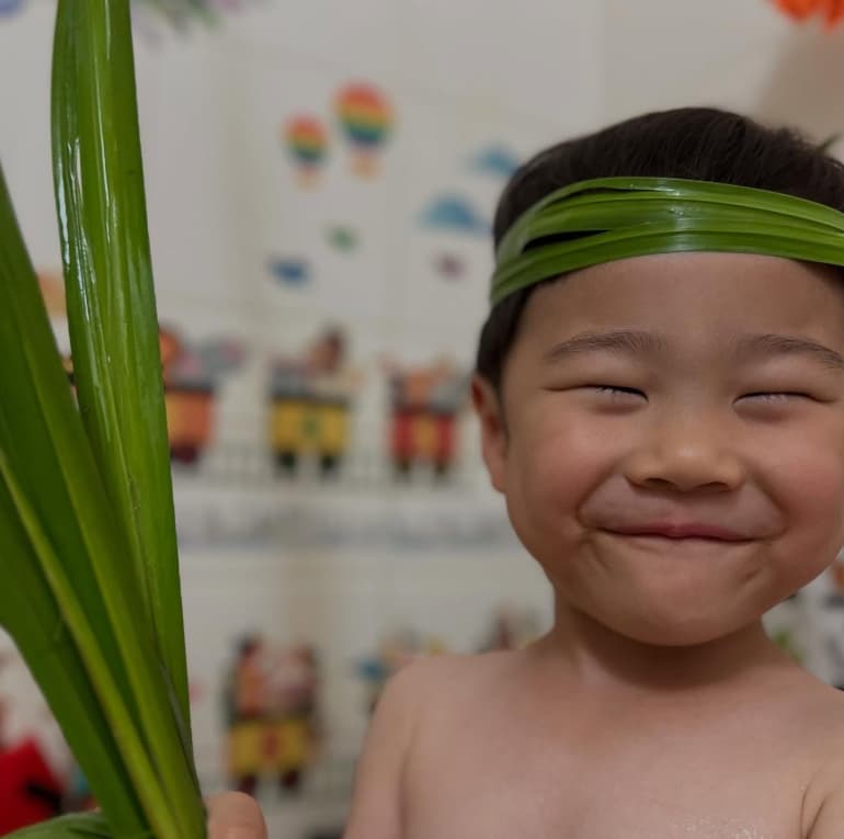 「最高の笑顔いただきました～」やしろ優の息子、やさ丸くんのこどもの日ショットに癒される人続出‼