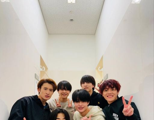 室龍太、⁡Snow Man・向井康二らとの豪華6ショットを公開