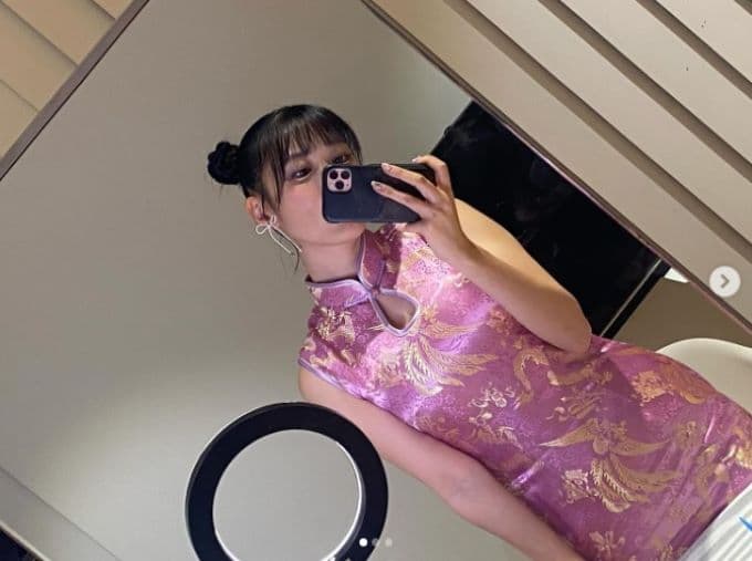 高城れに、チャイナドレス姿の写真をアップし話題に「似合いすぎ」