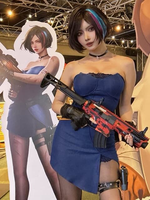 「本物っ！ってくらい完成度凄いっ！！」人気コスプレイヤー シスルがゲームイベントに出演！