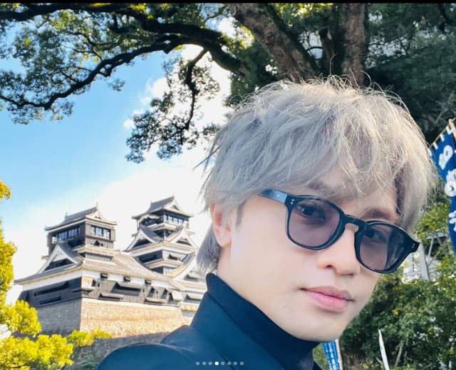 城を超える存在感！？アイドル 中島健人 熊本城との2ショットを披露！