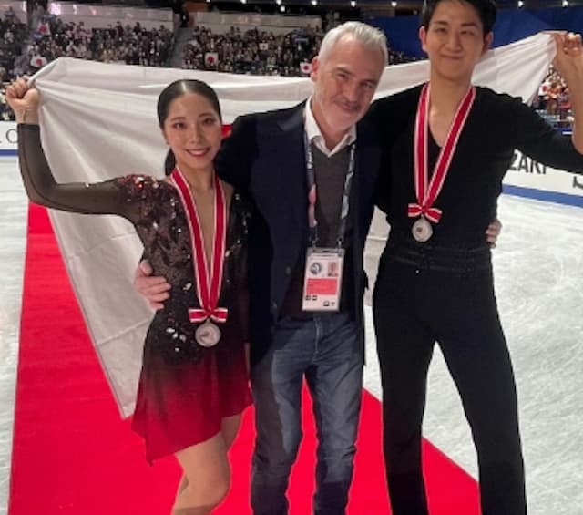 ペアフィギュアスケート三浦璃来 会場で「沢山のりくりゅうバナータオルが見え本当に嬉しい」