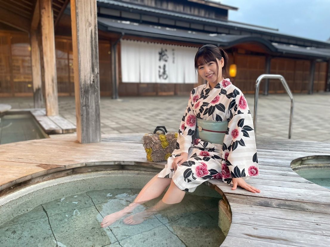 桜井日奈子さんが“彼氏目線”ショットを公開⁉️浴衣姿にファン大騒ぎ👘♨️