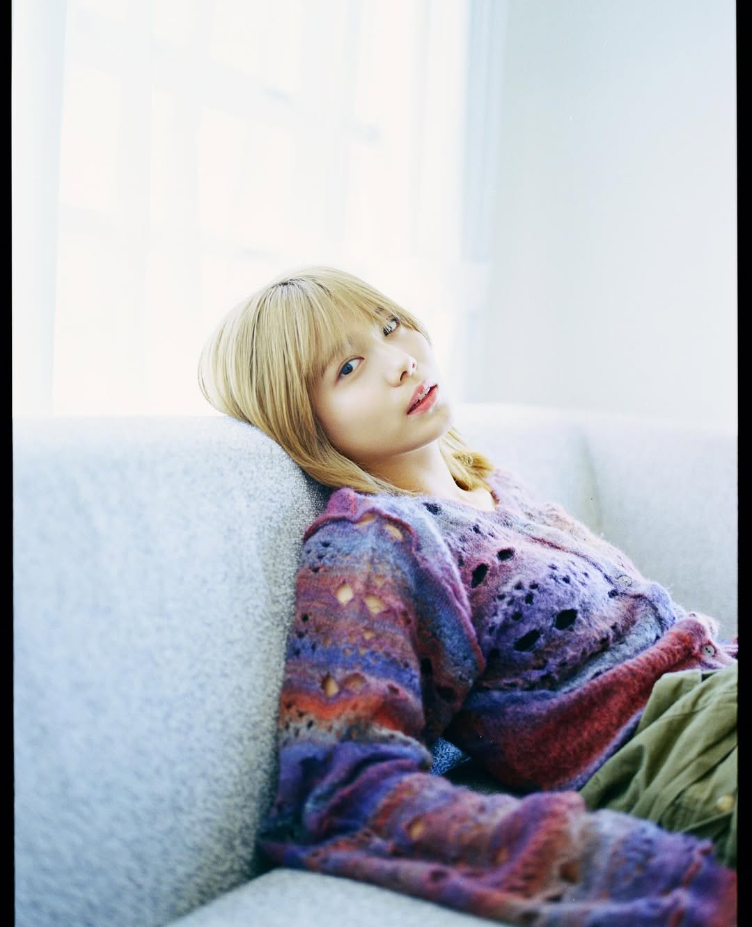 「ハイトーンも好き」朝日ななみ、かつての金髪のヘアースタイルが似合いすぎていると話題に