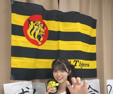 NMB48 坂下真心が『プロ野球女子会』に出演！プロ初安打を放った中川選手を祝福