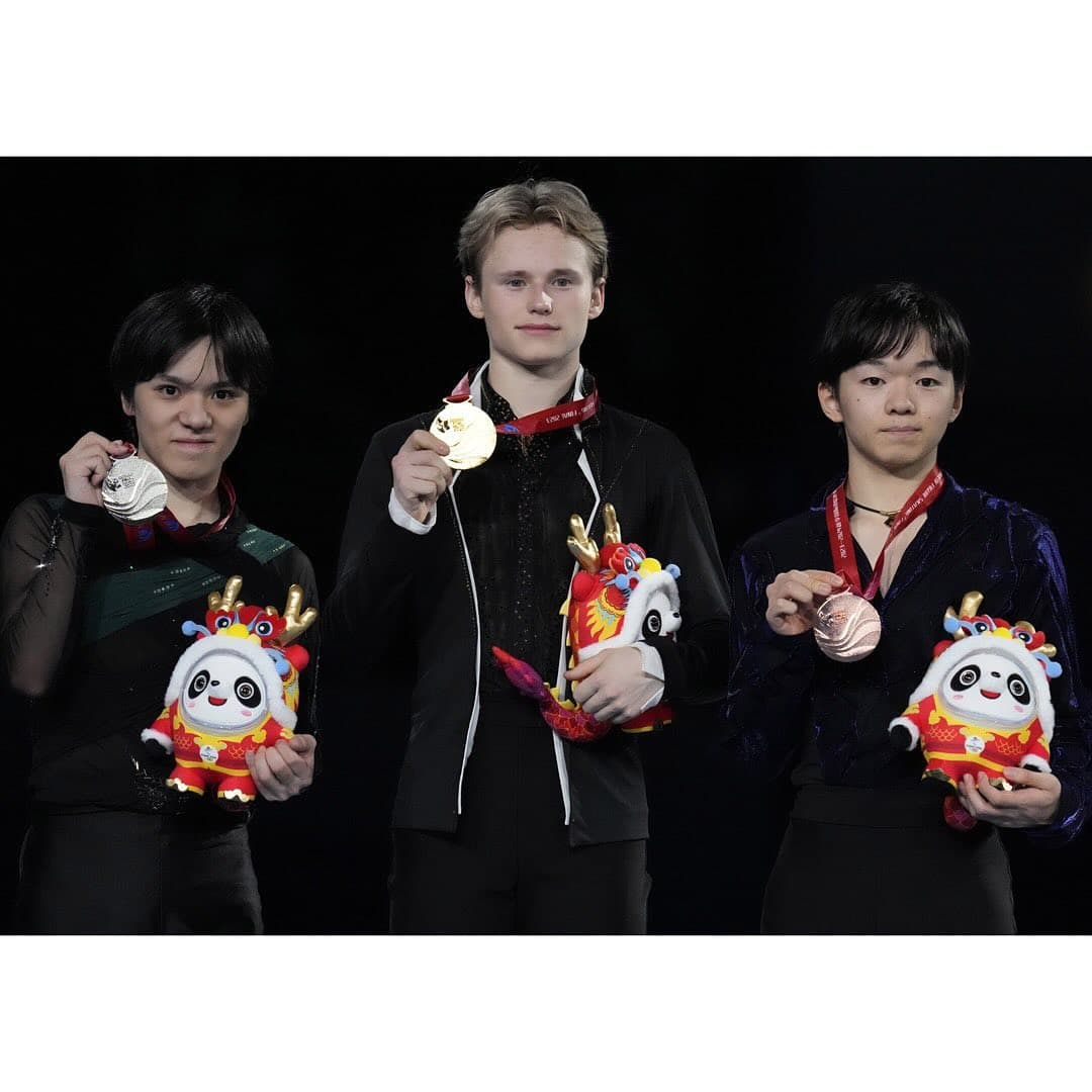 鍵山優真がグランプリファイナルで銅メダルを獲得🥉⛸