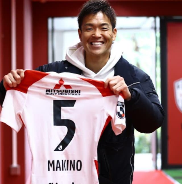 元サッカー日本代表GK 西川周作、お祭り男・槙野智章引退試合に「最高の時間でした！」