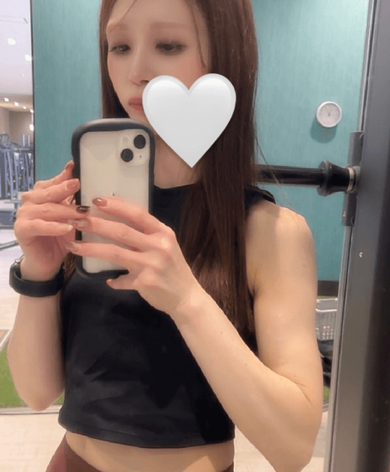 「自分のおしりがすきになれた」筋トレ美女子、ヒップトレ結果に大満足！”それが大事・ショット＆ムービー”にファン拍手喝采「めちゃ美尻」