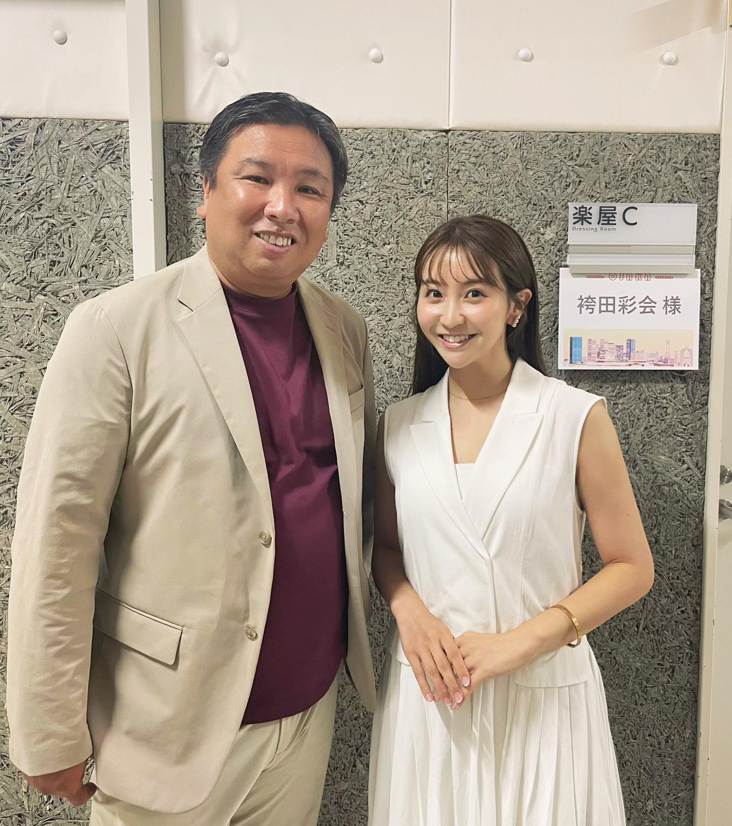 人気フリーアナが称えた