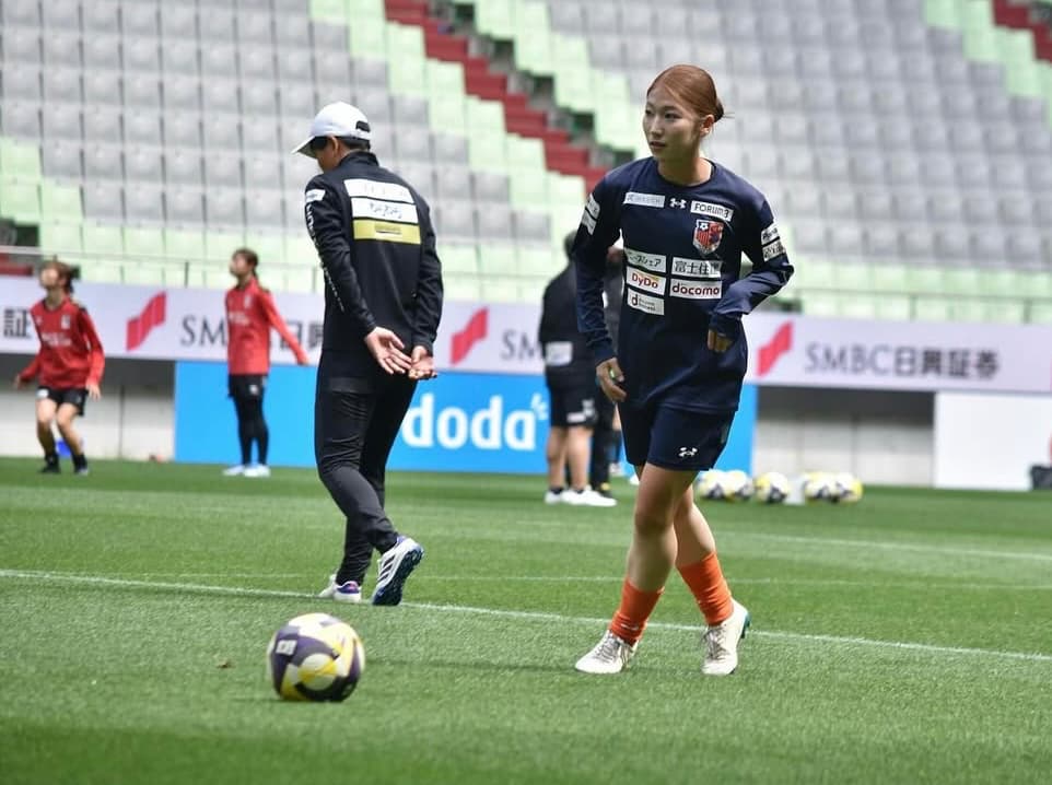 「この姿が最高です」美女サッカー選手・仲田歩夢の