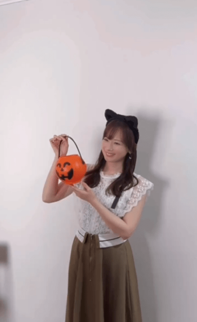 「奇跡の40歳」皆藤愛子のハロウィンコスは控えめネコミミ？もファンからは「可愛すぎる」の声！