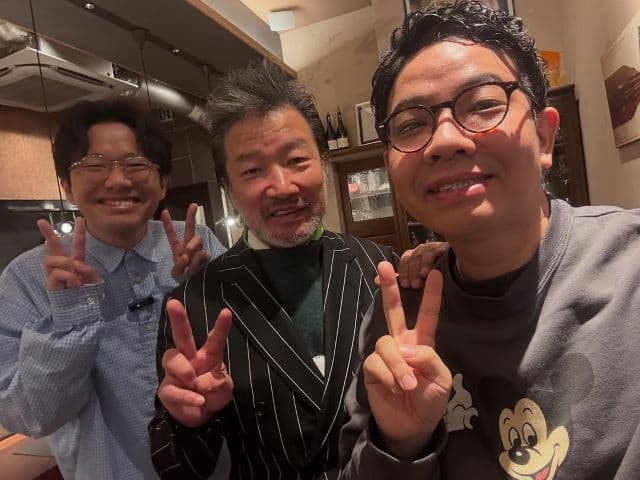 ミキ昴生、キム兄と弟・亜生とピザランチで3ショット！ピザカッターで切りたいほど後悔した出来事とは…？！