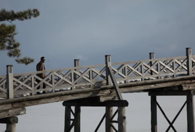 『日本一長い三連太鼓橋』中田英寿が巡る青森・鶴の舞橋の魅力