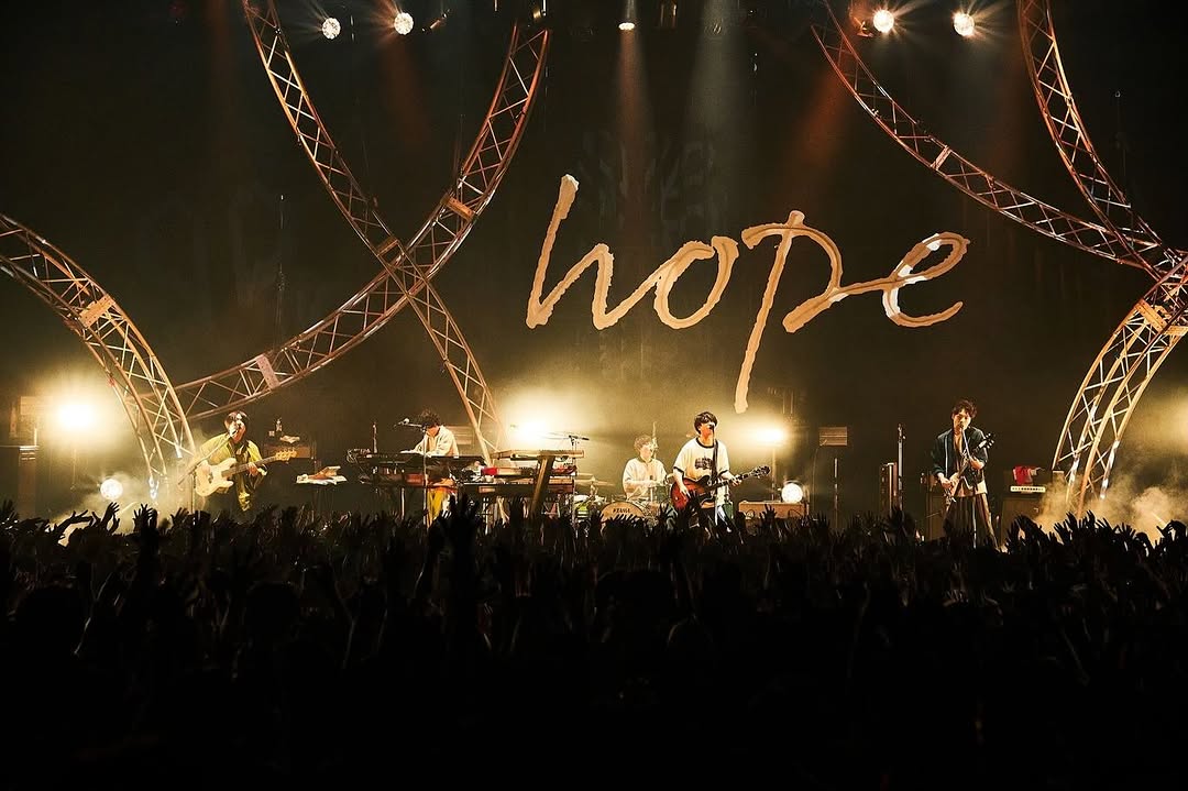 「待ってくれていたあなたのおかげです！」マカロニえんぴつ・はっとりがツアー開幕を報告！