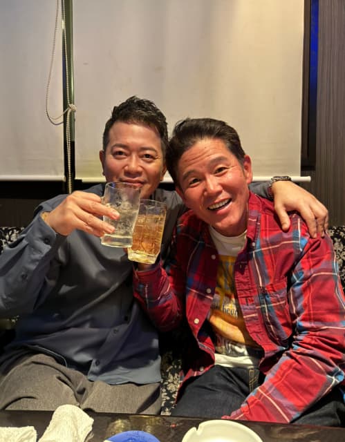 カラテカ入江、宮迫とガレッジ川田とのツーショットと披露！