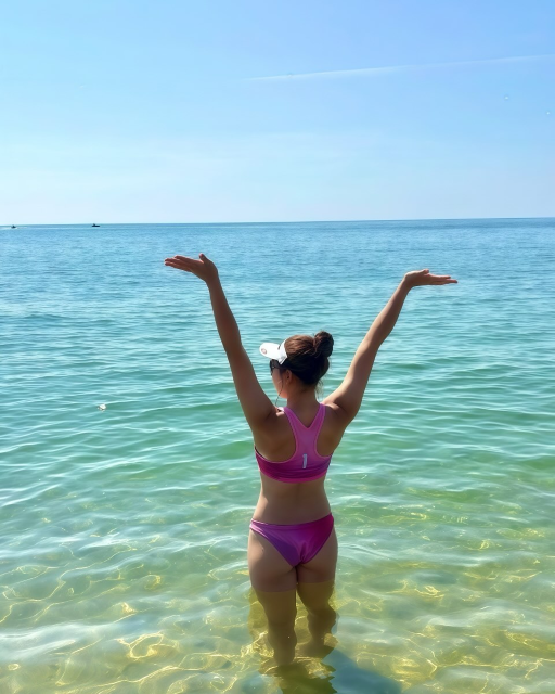 "可愛すぎるビーチバレー選手"衣笠乃愛、試合後そのまま海へIN！？美ボディ弾けるバックショットにファン悶絶！