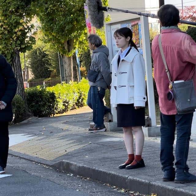 紅白司会を務める橋本環奈✨ドラマ撮影での写真を披露📸