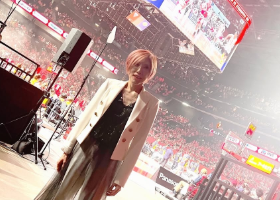 「着ていかないと、着られてしまう」TRF YU-KI、千葉ジェッツでの衣装ショットに美学光る