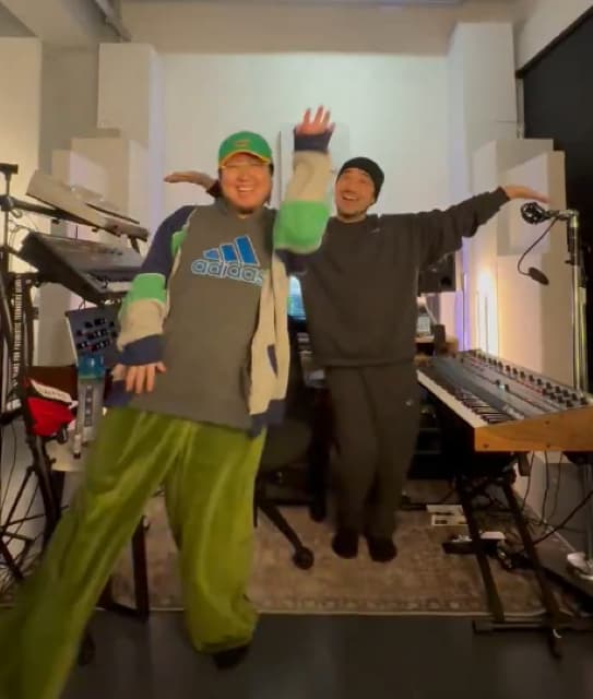 音楽プロデューサー・GRPがこっちのけんとの誕生日を祝福！わちゃわちゃダンス動画も披露