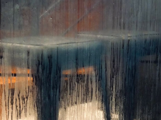 「まるで絵画みたい！」京本大我の写真作品『雨越しのピアニスト』が話題に！