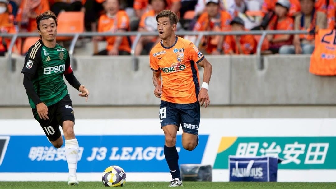 「まさかの“祝われない誕生日”」 笑顔の裏に本音ポロリ…プロサッカー選手の“愛されキャラ”が話題に