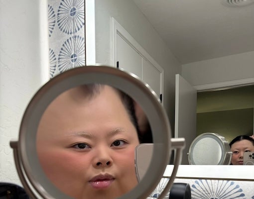 「なぜ真顔笑笑」渡辺直美　YouTube Live告知と共に衝撃写真を公開！！ファンからは「元気がもらえる」との声が