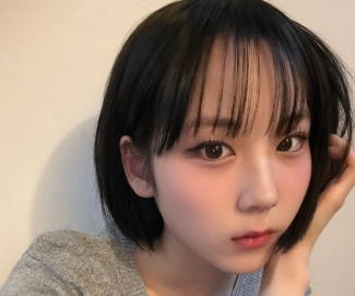 「輝きを撒き散らしてる！」江端妃咲、ショートボブの自撮りショットが話題に