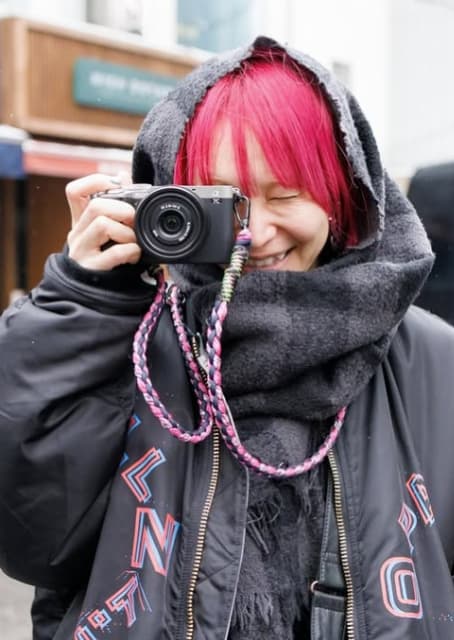 歌手・LiSAが韓国でレベルアップ！オフショット公開