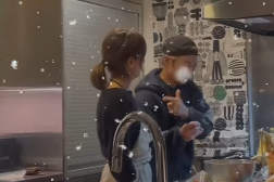 「氷点下でもアツアツ！」つるの剛士、夫婦で仲良く料理する動画を公開