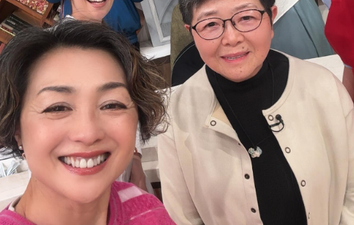 「なないろ日和！」香坂みゆき、スタジオでのオフショット公開