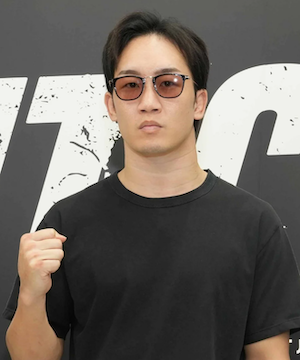 朝倉未来試合に向けて写真撮影！