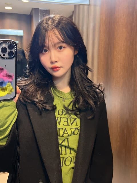 「美容室いってきたにゃ」アイドルが投稿した新ヘアスタイルにファン「おとなっぽいのに可愛くて好き」