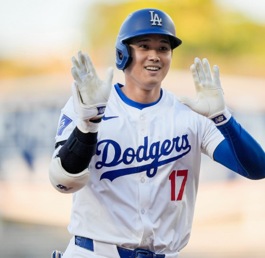 背番号17が17本目放つ！大谷翔平が2試合連続となる17号ソロ