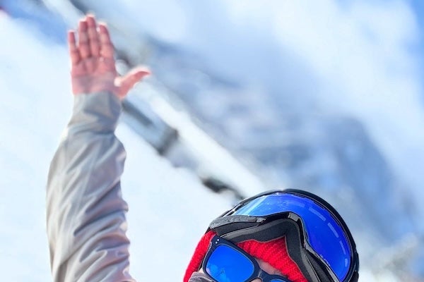 上地雄輔 完璧すぎる防寒対策が話題に!