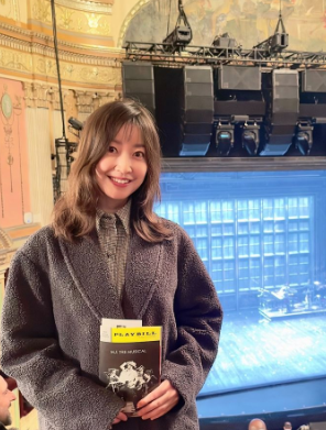 黒川智花、NYで「MJ」鑑賞！マイケル・ジャクソンの世界に感動