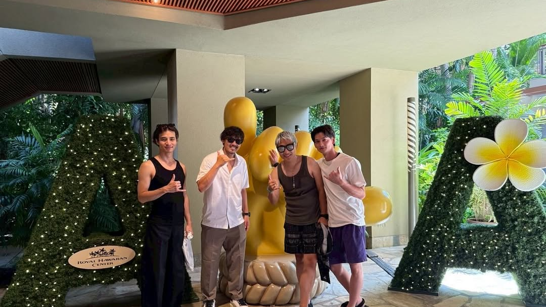 「素敵なサングラス、見つけました?」松井大輔、旅の思い出を大公開！