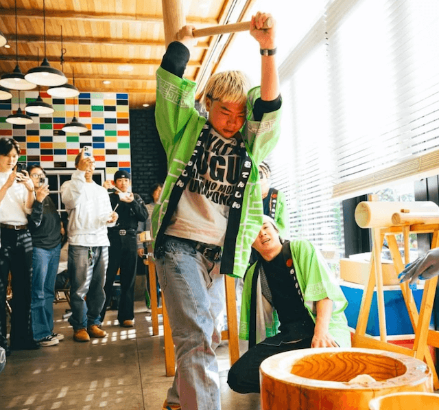 那須川天心が語る餅つきの魅力「みんなで作って、みんなで食べる」