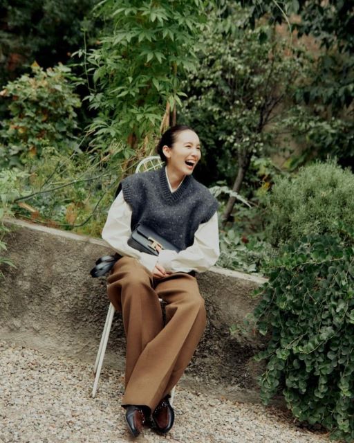 「どれも可愛い！」飯豊まりえ最新ショットの表情をファン絶賛！