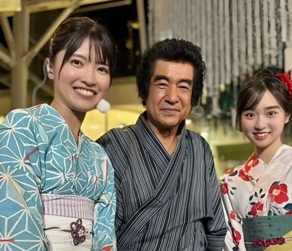 内田有香、藤岡弘＆舞衣との浴衣ショット公開「東北の夏祭りは胸が熱くなる」